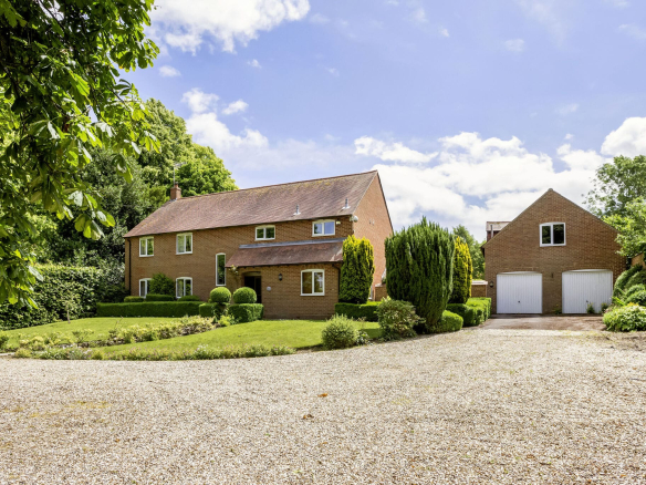 Pye Lane, Broad Town, Broad Town, SN4 7RR