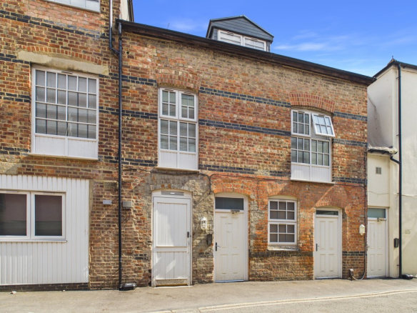 Albion Place, Cheltenham GL52 2DB