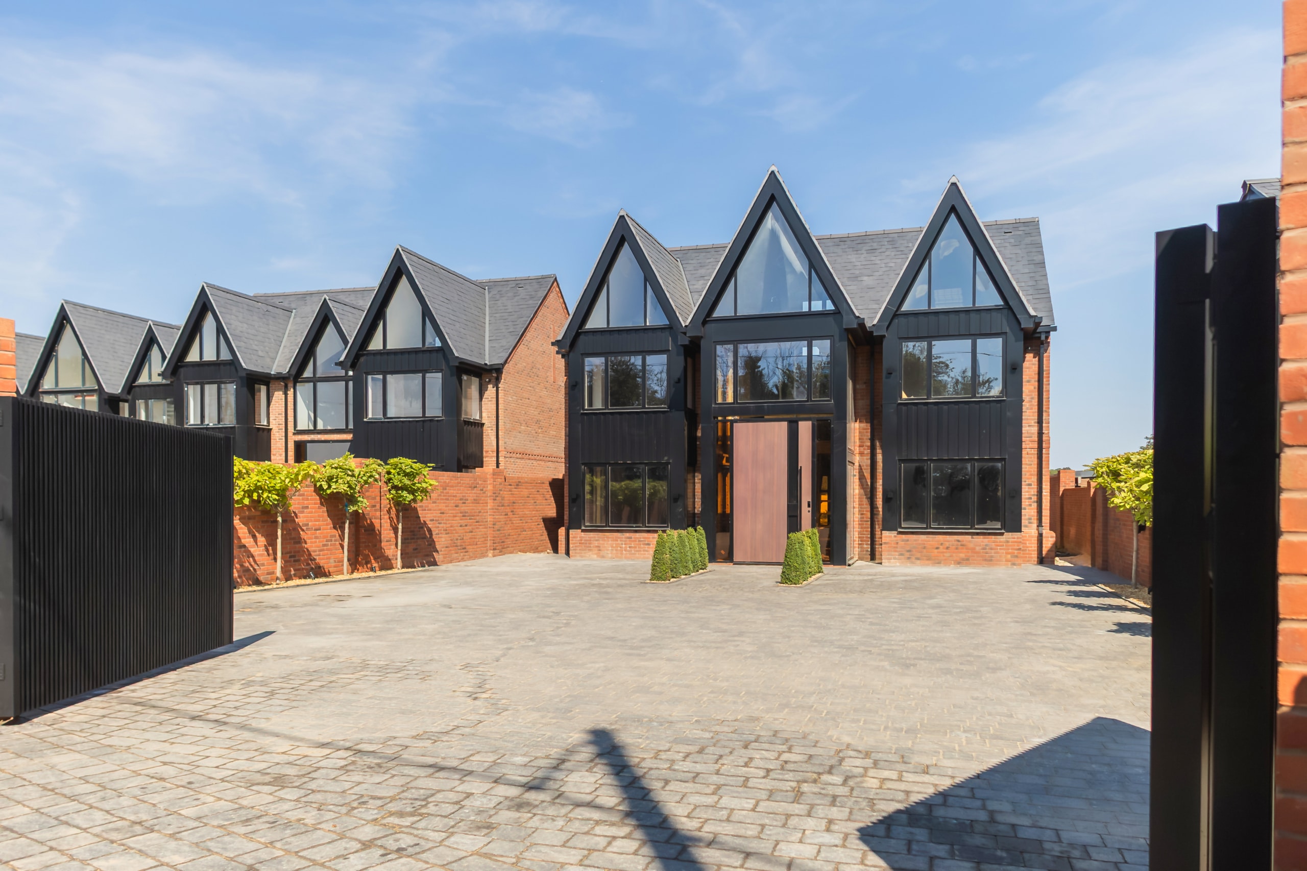 Broadstone House, The Fairview, Kingsdown Lane, Blunsdon, SN25 5DL