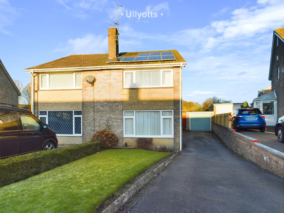 Harewood Avenue , Bridlington
