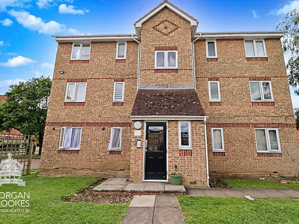 Chestnut Road, Basildon