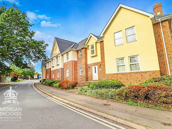 Sovereign Court, Weir Gardens, Rayleigh