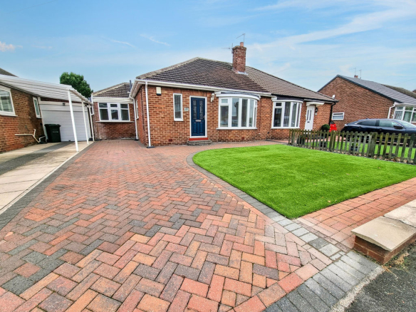 Horwood Avenue, Hillheads Estate